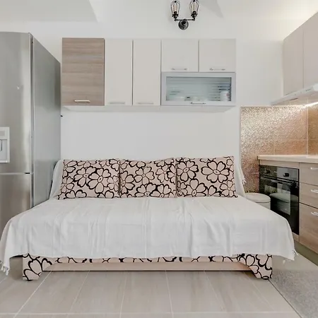 Apartman Antea * 苏提万