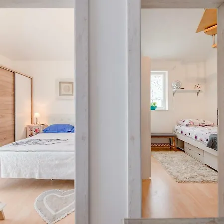公寓 Apartman Antea 苏提万